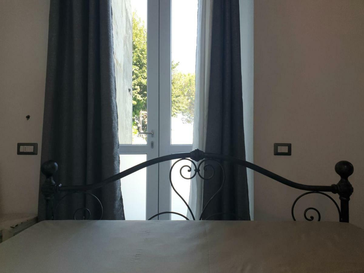 Hotel Civico36 Passignano sul Trasimeno Exterior foto